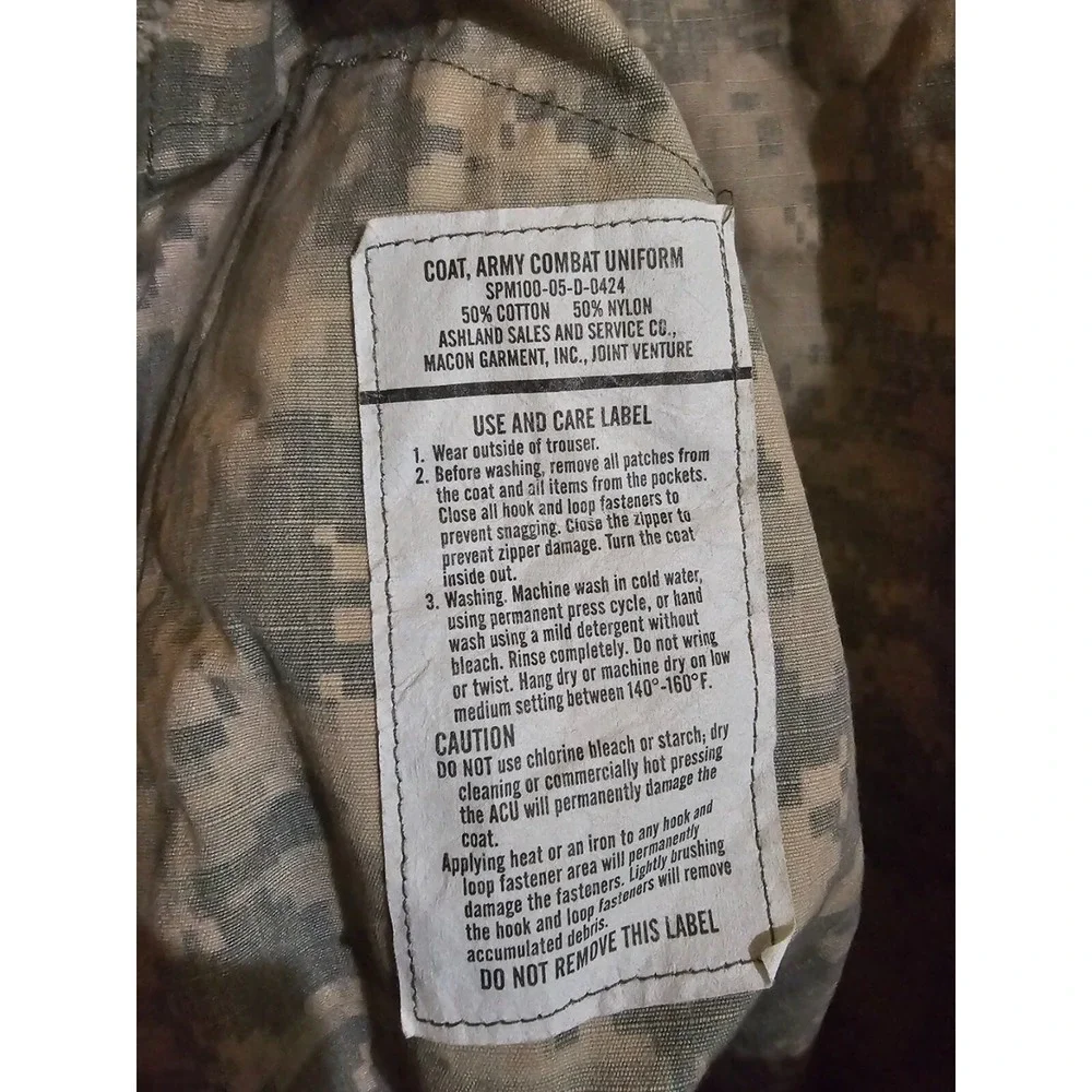 US Military Army ACU‎ Digital Camo Combat Coat Medium M Regular Shirt Jacket